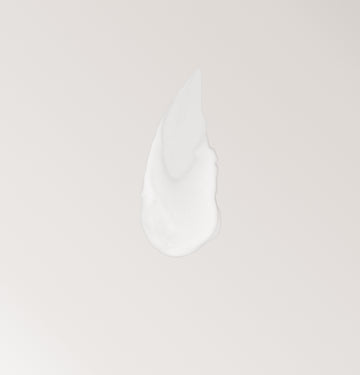 Dr. Few Skincare Moisture Complete texture smear